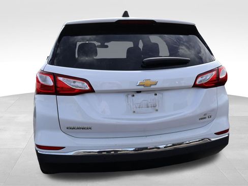 Used 2018 Chevrolet Equinox LT image 9