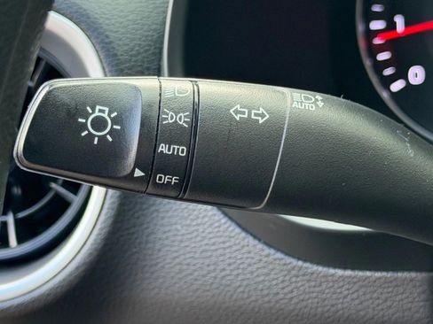 Used 2024 Kia Forte LXS w/ LXS Technology Package FWD image 19