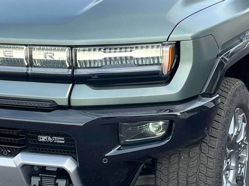 Used 2024 GMC Hummer EV 3X AWD/4WD image 9