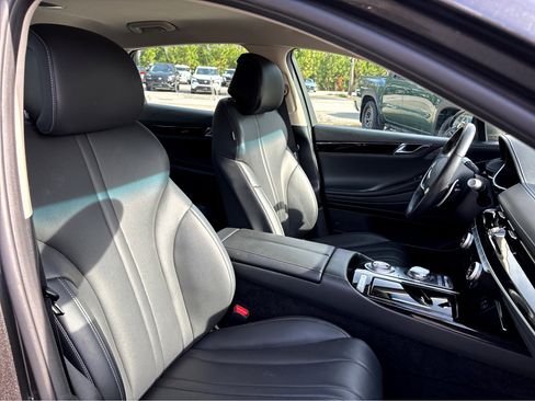 Used 2023 Genesis G80 2.5T image 13