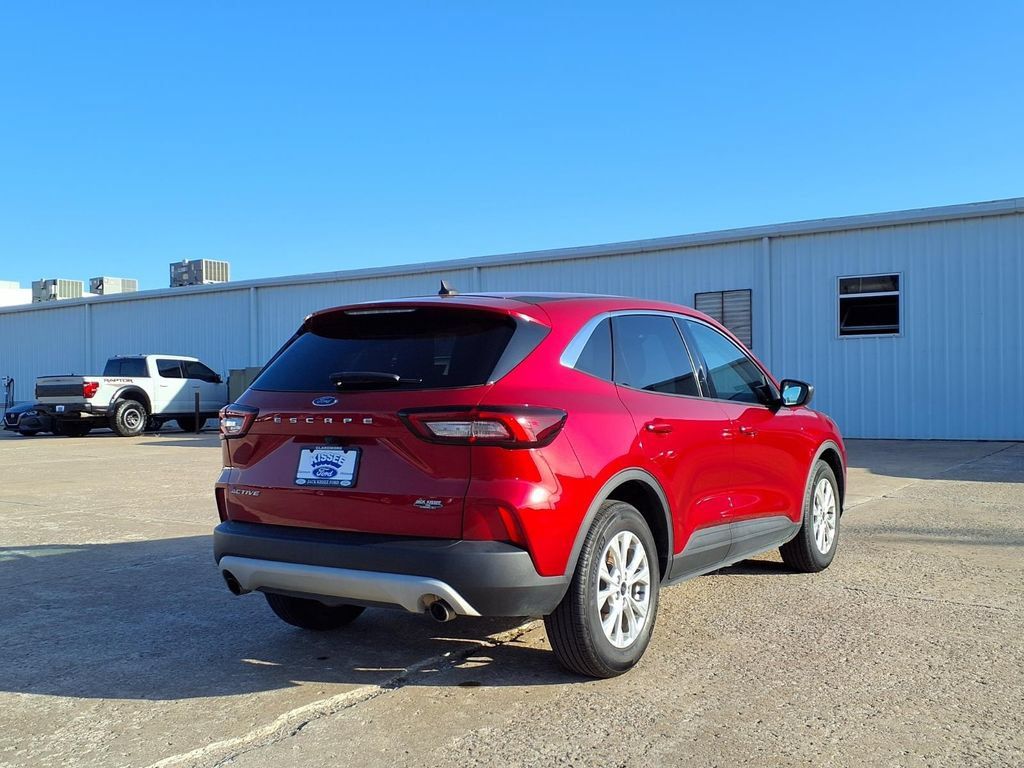 Used 2023 Ford Escape Active FWD image 20
