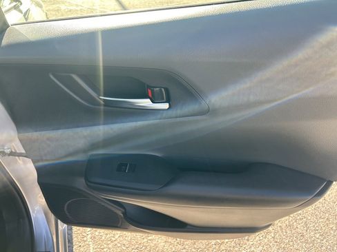 Used 2024 Toyota Prius Limited image 25