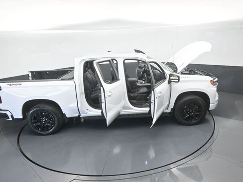 Used 2023 Chevrolet Silverado 1500 RST w/ Convenience Package II AWD/4WD image 79