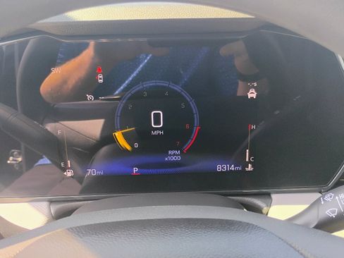 Used 2025 Chevrolet TrailBlazer LS w/ LS Convenience Package image 14