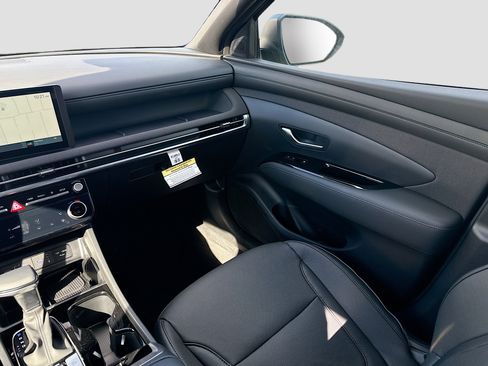 New 2025 Hyundai Santa Cruz Limited AWD/4WD image 18