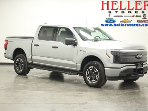Used 2023 Ford F150 Lightning XLT image 1