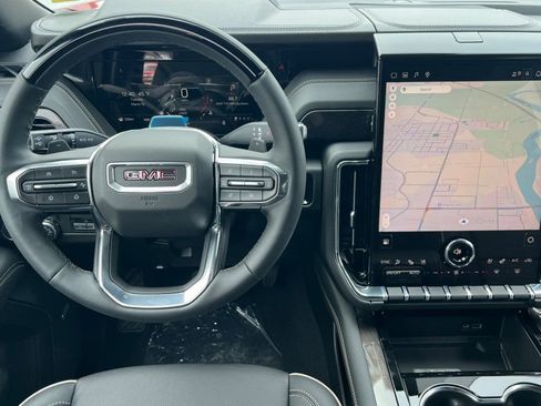 New 2026 GMC Yukon XL Elevation w/ Elevation Premium Package AWD/4WD image 11