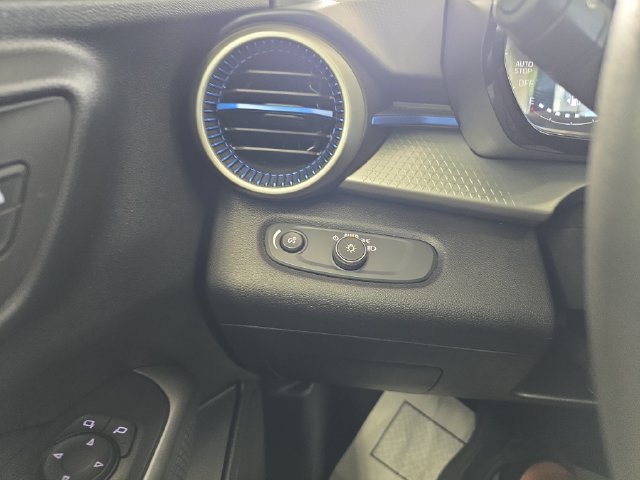 Used 2025 Chevrolet Trax LS FWD image 20