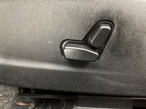 Used 2019 Dodge Charger SXT w/ Leather Interior Group image 40