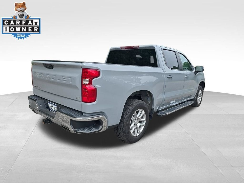 Used 2024 Chevrolet Silverado 1500 LT w/ Z71 Off-Road Package AWD/4WD image 12