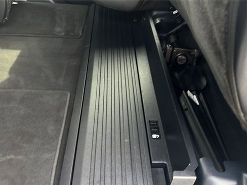 Used 2022 Ford F250 Lariat w/ Lariat Value Package image 14