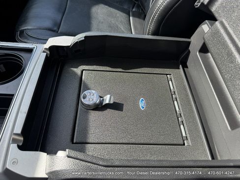 Used 2019 Ford F250 Lariat w/ Lariat Ultimate Package AWD/4WD image 26