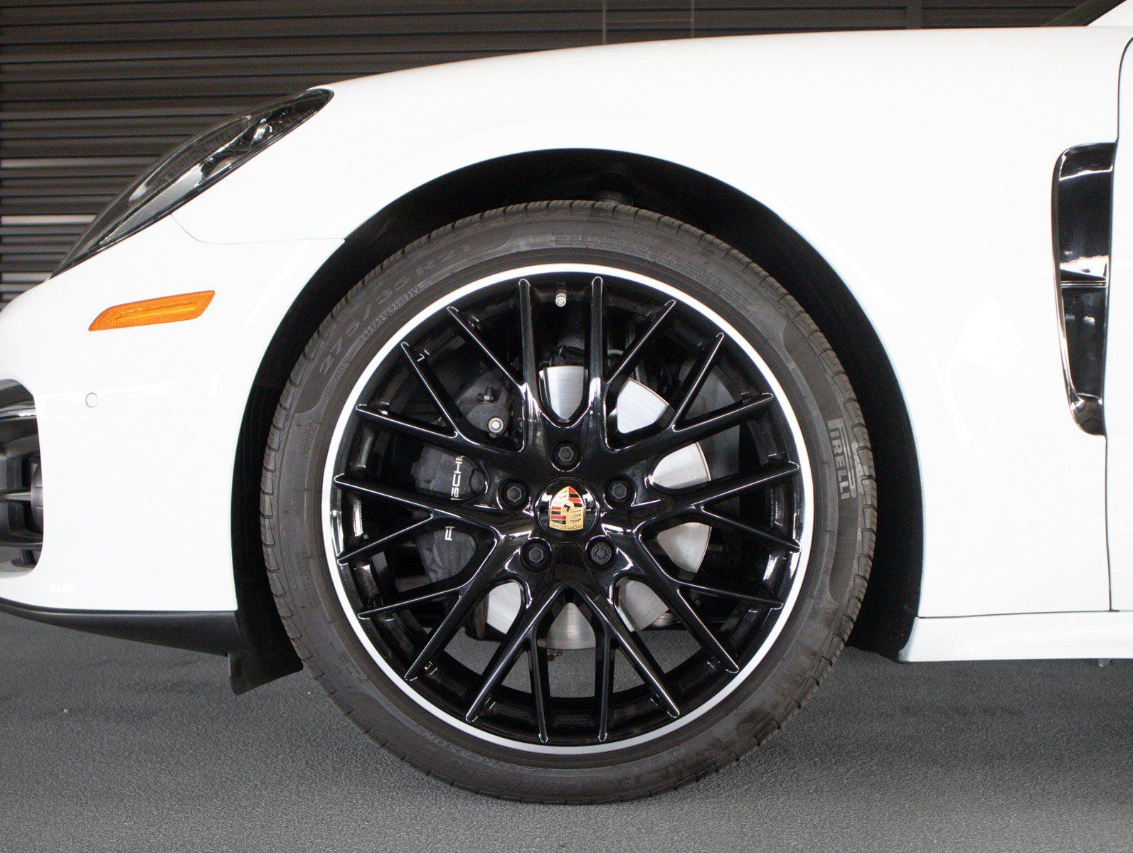Certified 2023 Porsche Panamera 4 w/ Premium Package AWD/4WD image 12