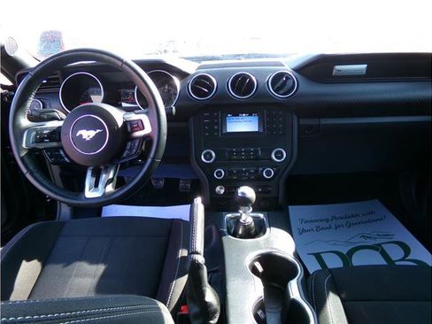 Used 2021 Ford Mustang Coupe image 10