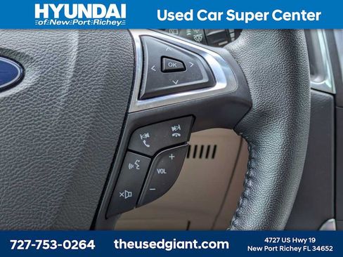 Used 2019 Ford Edge Titanium w/ Equipment Group 301A FWD image 37