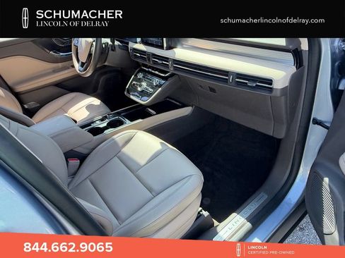 Certified 2022 Lincoln Corsair FWD image 17