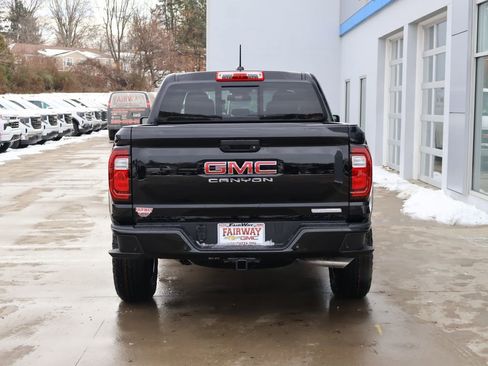 New 2026 GMC Canyon Elevation w/ Convenience Package AWD/4WD image 9