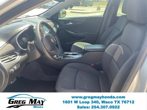 Used 2020 Chevrolet Malibu LT FWD image 14