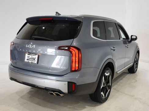 Used 2025 Kia Telluride S AWD/4WD image 4