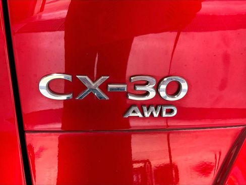 Used 2024 MAZDA CX-30 AWD 2.5 S w/ Select Sport Pkg image 9