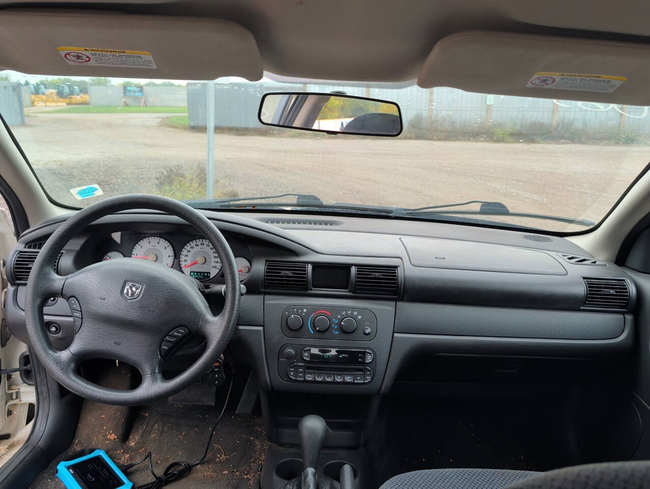 Used 2005 Dodge Stratus SXT FWD image 30