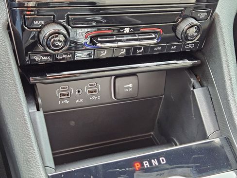 New 2025 Jeep Grand Cherokee L Laredo image 19