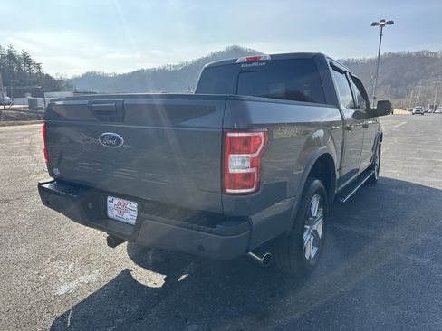 Used 2018 Ford F150 XLT w/ Equipment Group 302A Luxury image 3