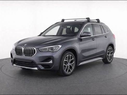 Used 2020 BMW X1 xDrive28i w/ Convenience Package AWD/4WD image 3