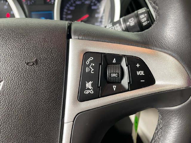 Used 2015 Chevrolet Equinox LTZ AWD/4WD image 13