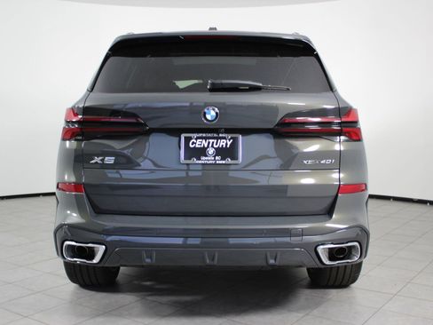 New 2026 BMW X5 xDrive40i w/ M Sport Package image 10