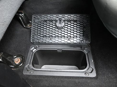 Used 2018 RAM 1500 Express AWD/4WD image 25