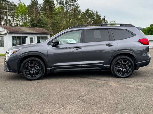 Certified 2025 Subaru Ascent Bronze Edition AWD/4WD image 6