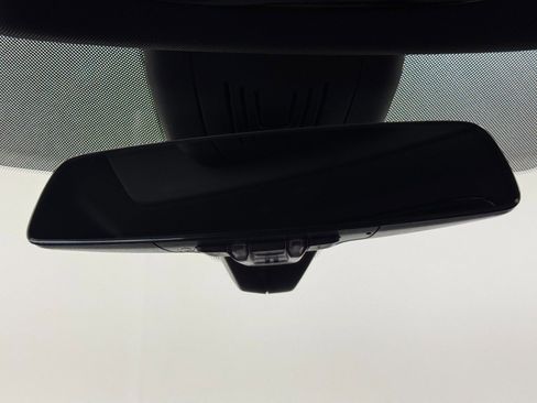 Used 2022 BMW M440i Coupe w/ Premium Package image 32