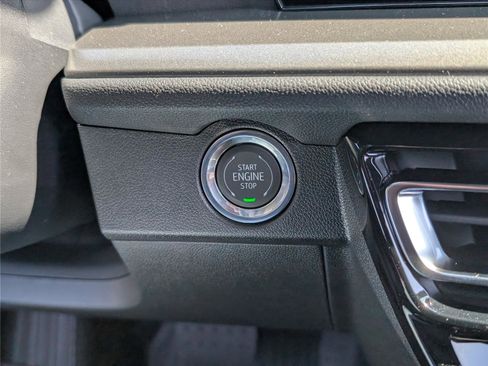 New 2026 Chevrolet Traverse LT w/ LPO, Floor Liner Package image 21