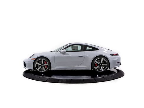 New 2026 Porsche 911 Carrera S image 2