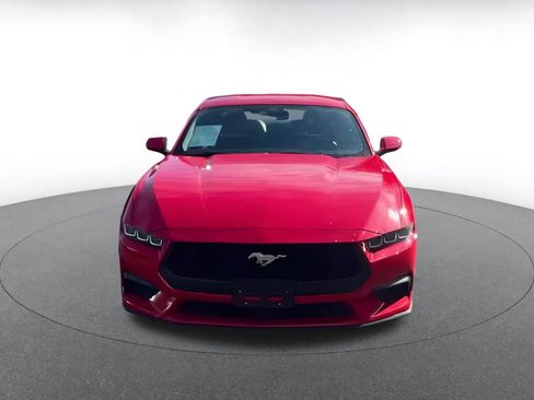 Used 2024 Ford Mustang Premium image 3
