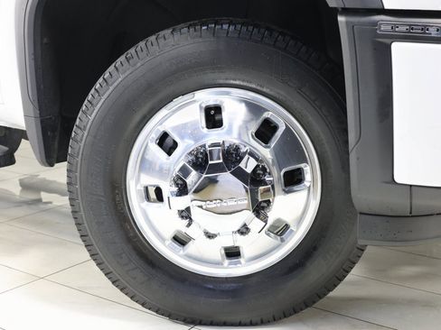 Used 2024 GMC Sierra 3500 Denali w/ Denali Reserve Package image 13