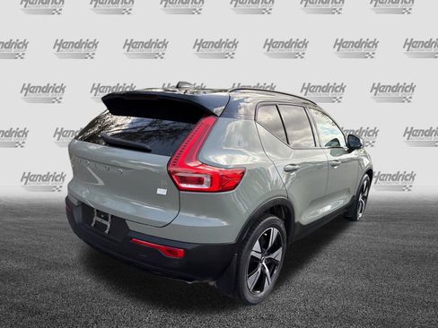 Certified 2022 Volvo XC40 P8 Recharge Plus image 10