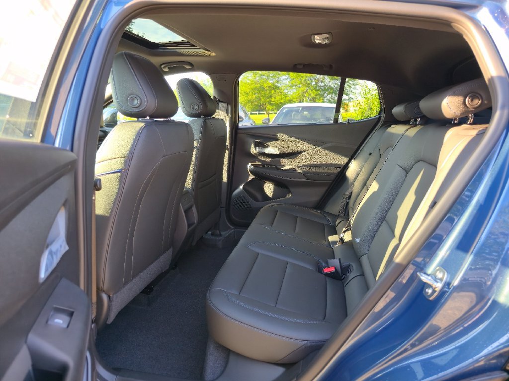 New 2026 Buick Envista Sport Touring w/ Convenience I Package FWD image 25
