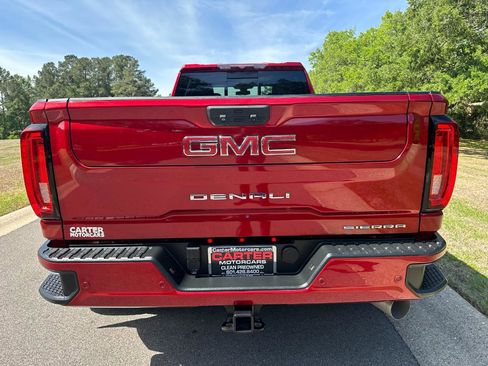 Used 2022 GMC Sierra 3500 Denali AWD/4WD image 6
