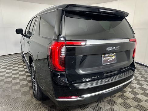 Used 2025 GMC Yukon Elevation AWD/4WD image 3