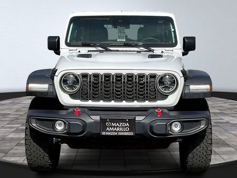 Used 2025 Jeep Wrangler Unlimited Rubicon w/ Convenience Group image 3