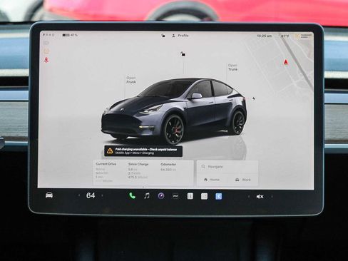 Used 2023 Tesla Model Y Performance image 14