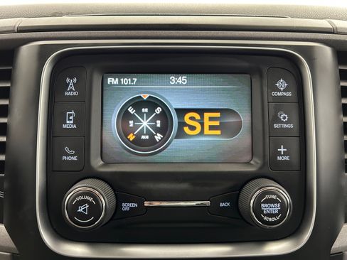 Used 2017 RAM 1500 ST w/ SXT Appearance Group AWD/4WD image 8