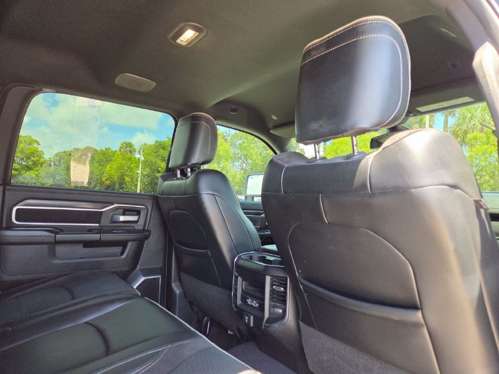 Used 2024 RAM 3500 Laramie w/ Night Edition AWD/4WD image 17
