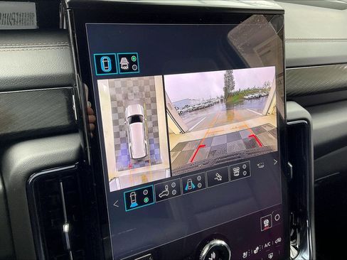 New 2026 GMC Yukon XL AT4 image 13