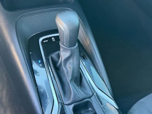 Used 2020 Toyota Corolla SE image 16