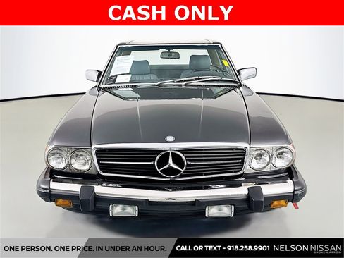 Used 1988 Mercedes-Benz 560 SL image 2