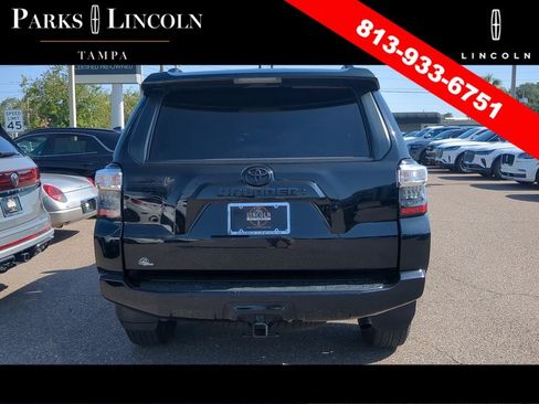 Used 2024 Toyota 4Runner SR5 AWD/4WD image 5