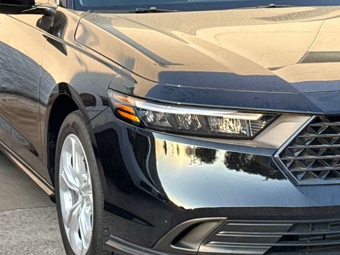 Used 2026 Honda Accord LX image 4